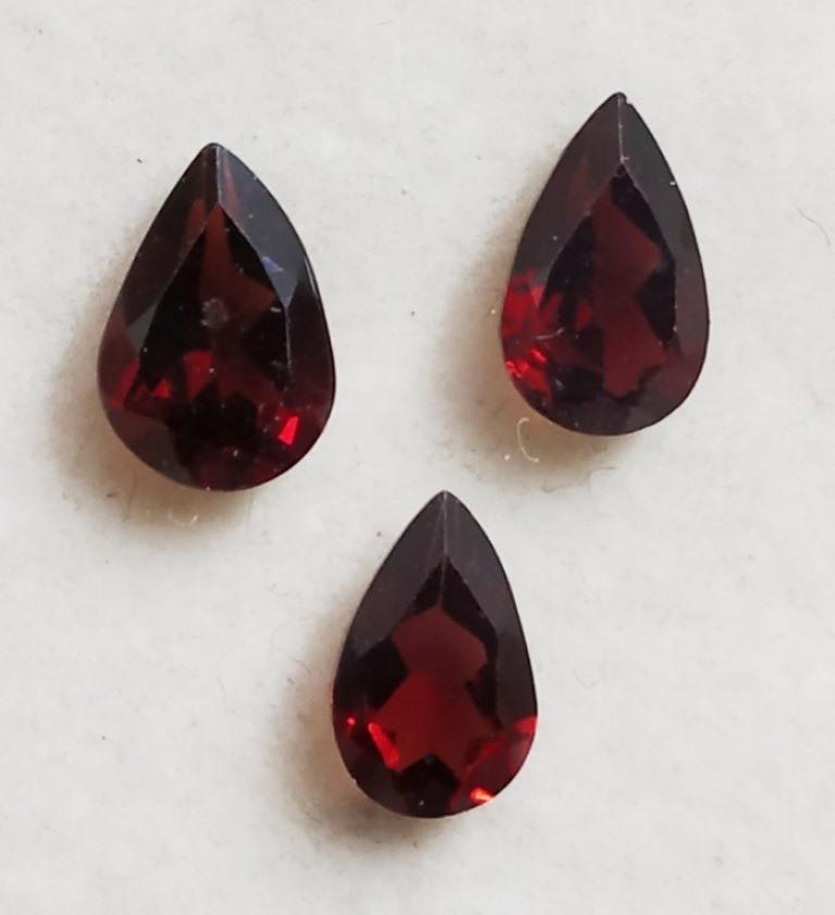 3.40 Ct Pear Cut Natural Hessonite Garnet Lot: MM SIZE = 8 X 5 X 3