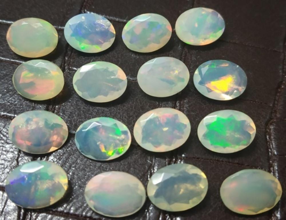 11.32 ct Natural Oval Shape Opal (1 of 1)