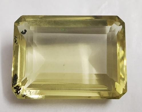 32 Ct Emerald Cut Natural Lemon Topaz Gemstone: MM SIZE = 23 x 17 x 9