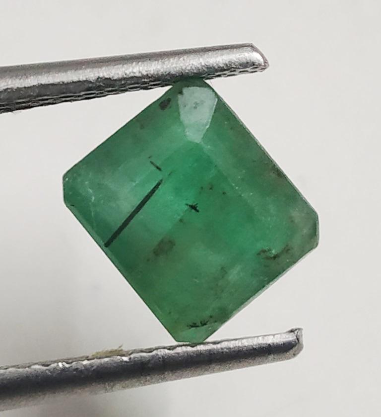 2.41 Ct Cut Natural Colombian Emerald: MM SIZE = 7.79 x 6.88 x 5.38
