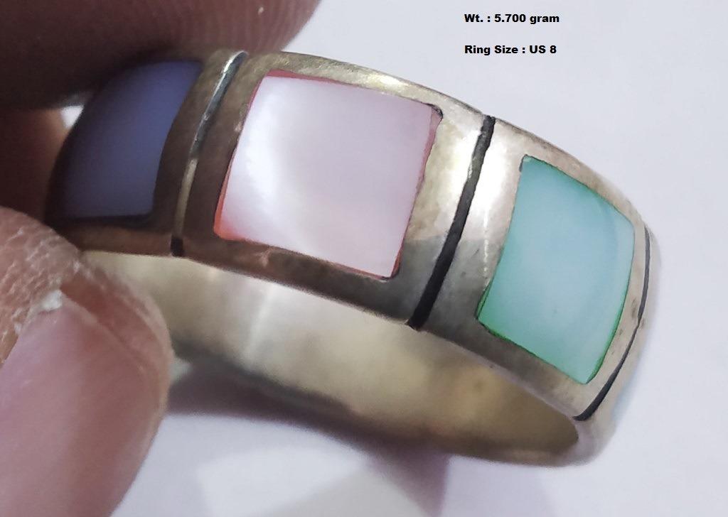 925 Sterling Silver Ring with Emamel: Wt : 5.700 gram Ring Size : US 8