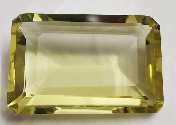 20 Ct Emerald Cut Natural Lemon Topaz Gemstone: MM SIZE = 22 x 15 x 7