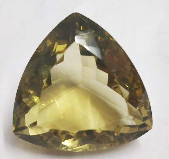 26.20 Ct Trillion Cut Natural Lemon Topaz Gemstone: MM SIZE =20 x 20 x 11