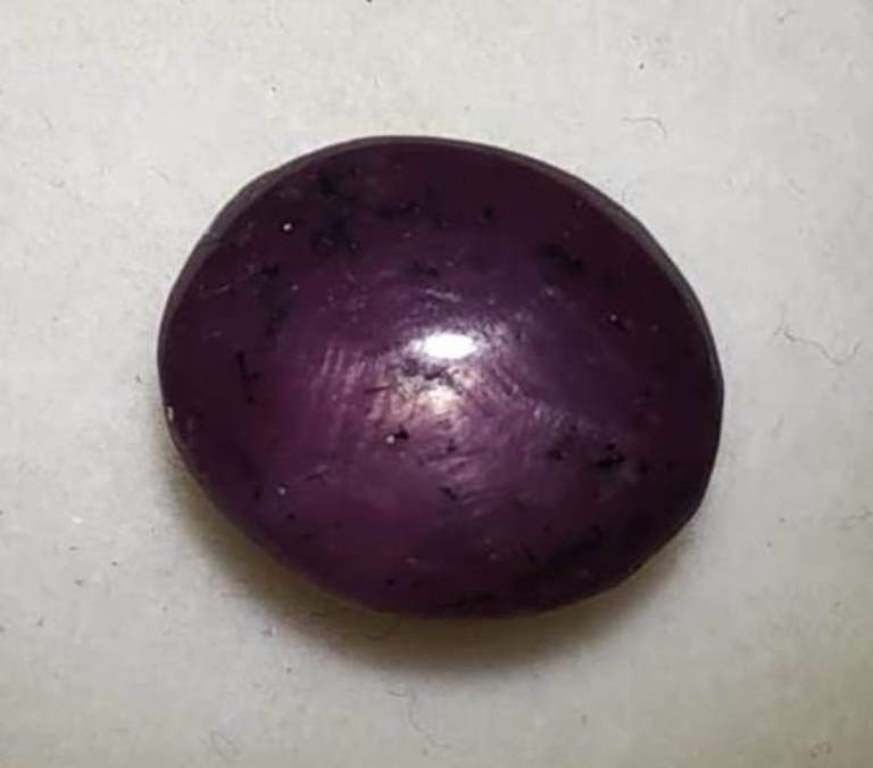 6.84 ct Natural Oval Star Ruby (1 of 1)