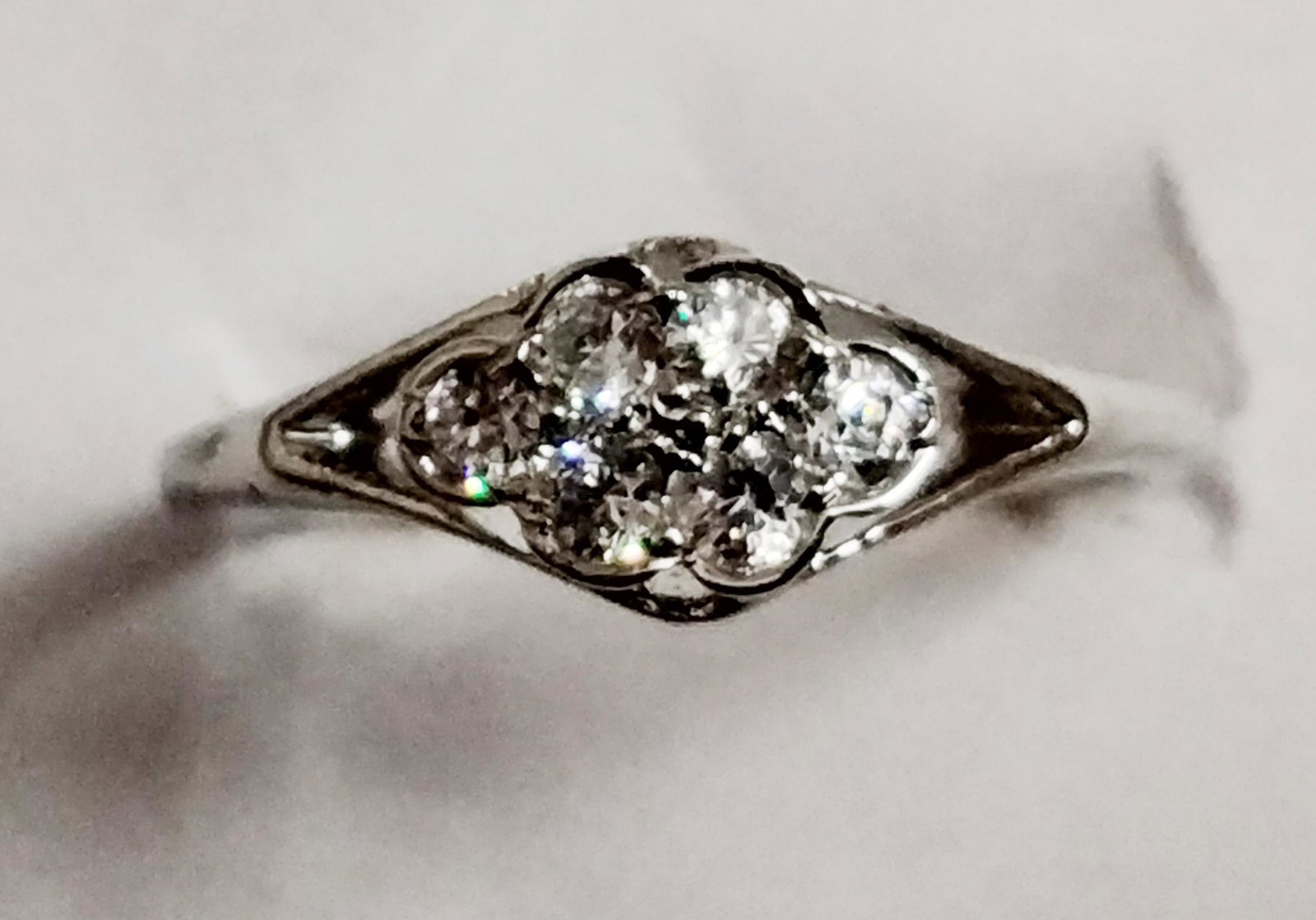 925 Sterling Silver Enagement Ring: Ring Size = US 7