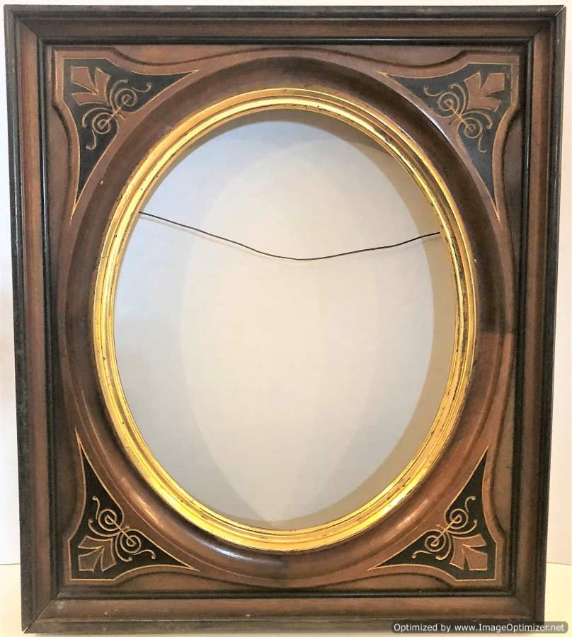 Circa 1880 Quality Walnut Victorian Oval Frame, Incised (1 of 6)