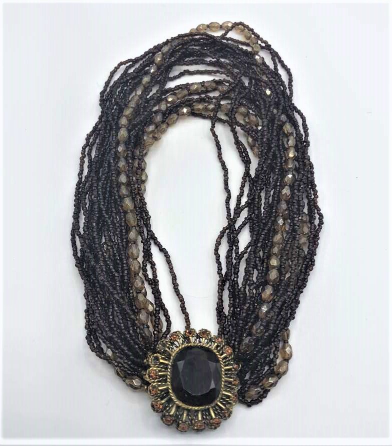 VOGUE Jewelry Multi Strand Choker Large Amber Pendant (1 of 5)