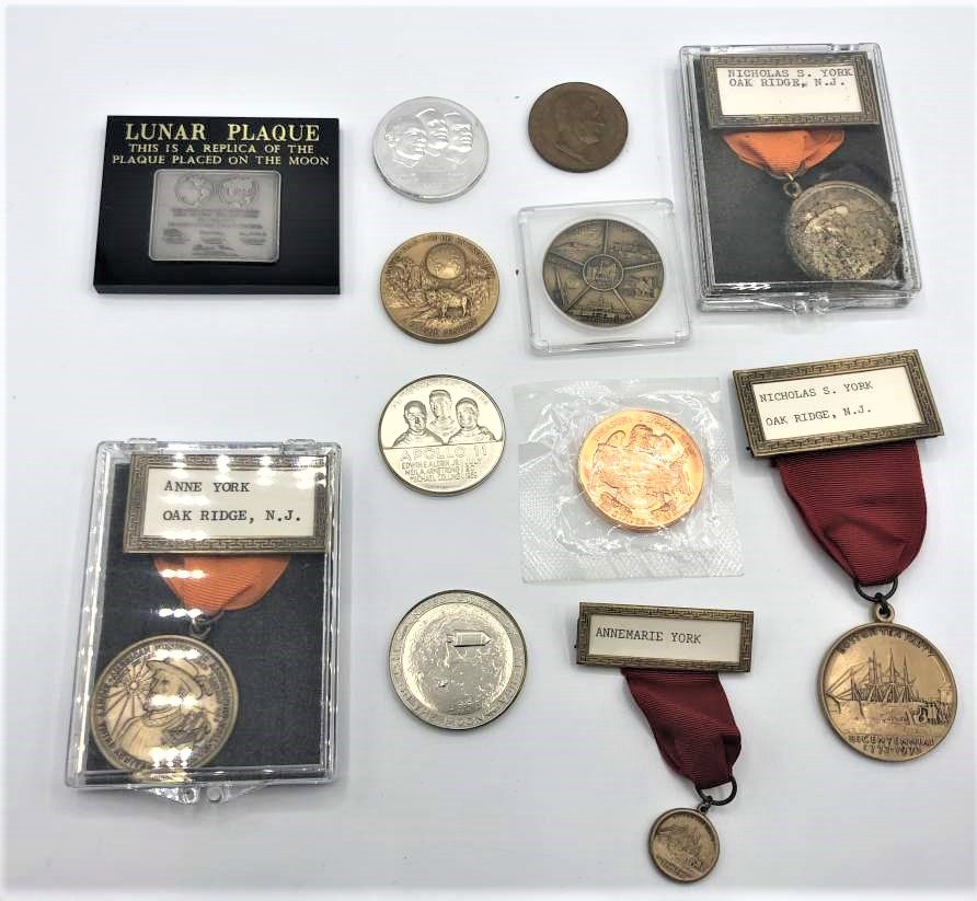 Twelve [12] Assorted Coin Medallion Including Apollo 11 (1 of 6)