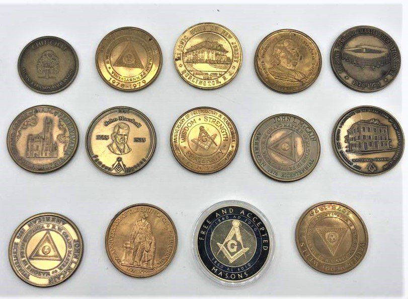 Fourteen [14] Assorted FREE MASONS Coin Medallions (1 of 7)