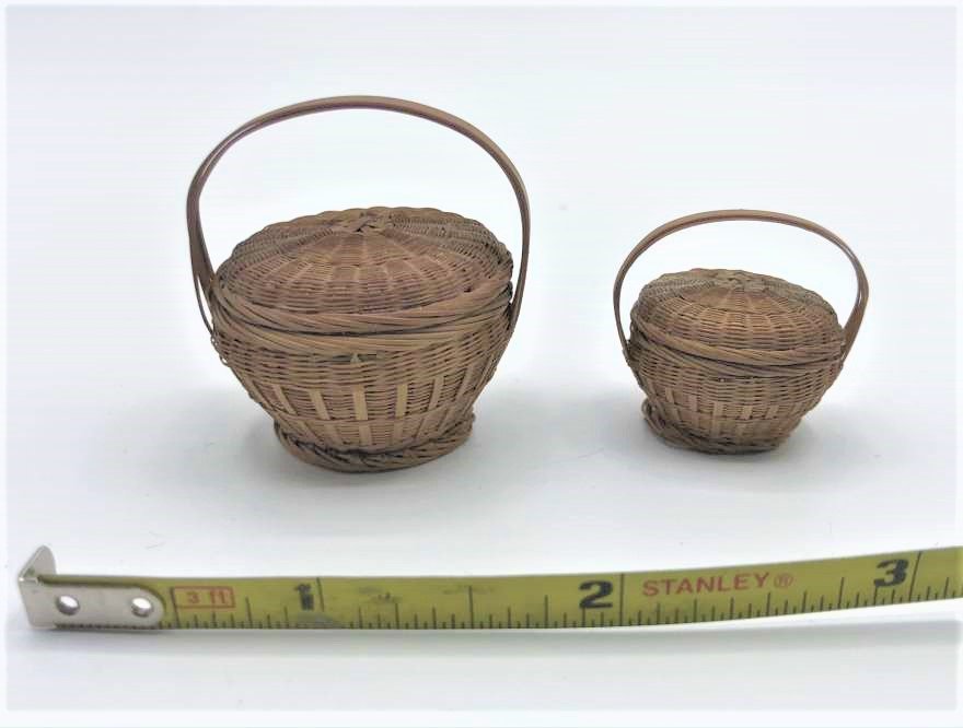 Two [2] Miniature Nantucket Baskets With Covers (1 of 4)
