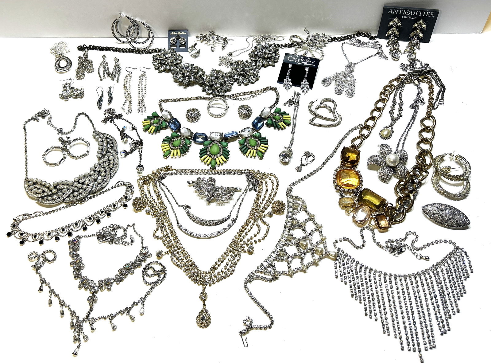 Large Estate Lot of Vintage Rhinestone Jewelry 1930s-60s 58 PIECES ASSORTED (1 of 10)