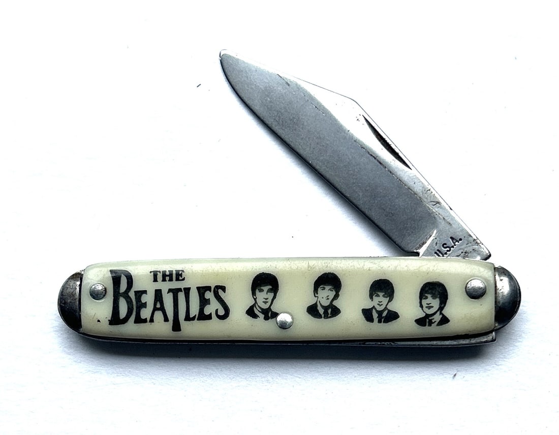 Vintage Promo "THE BEATLES" Pocket Knife , 3 1/2 in. x 1 in.: Vintage Promo "THE BEATLES" Pocket Knife , 3 1/2 in. x 1 in.