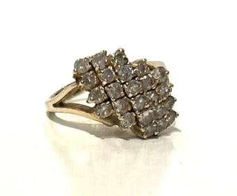 14K GOLD and DIAMONDS Cocktail Ring Size  ; weighs 2.6 dwt total weight