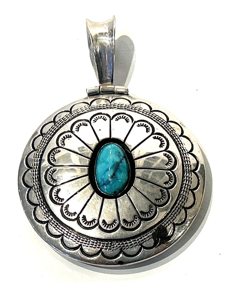 Native American Indian Navajo Engraved Bear with Turquoise Stone Pendant 3 in. x 2 in. dia. (1 of 4)
