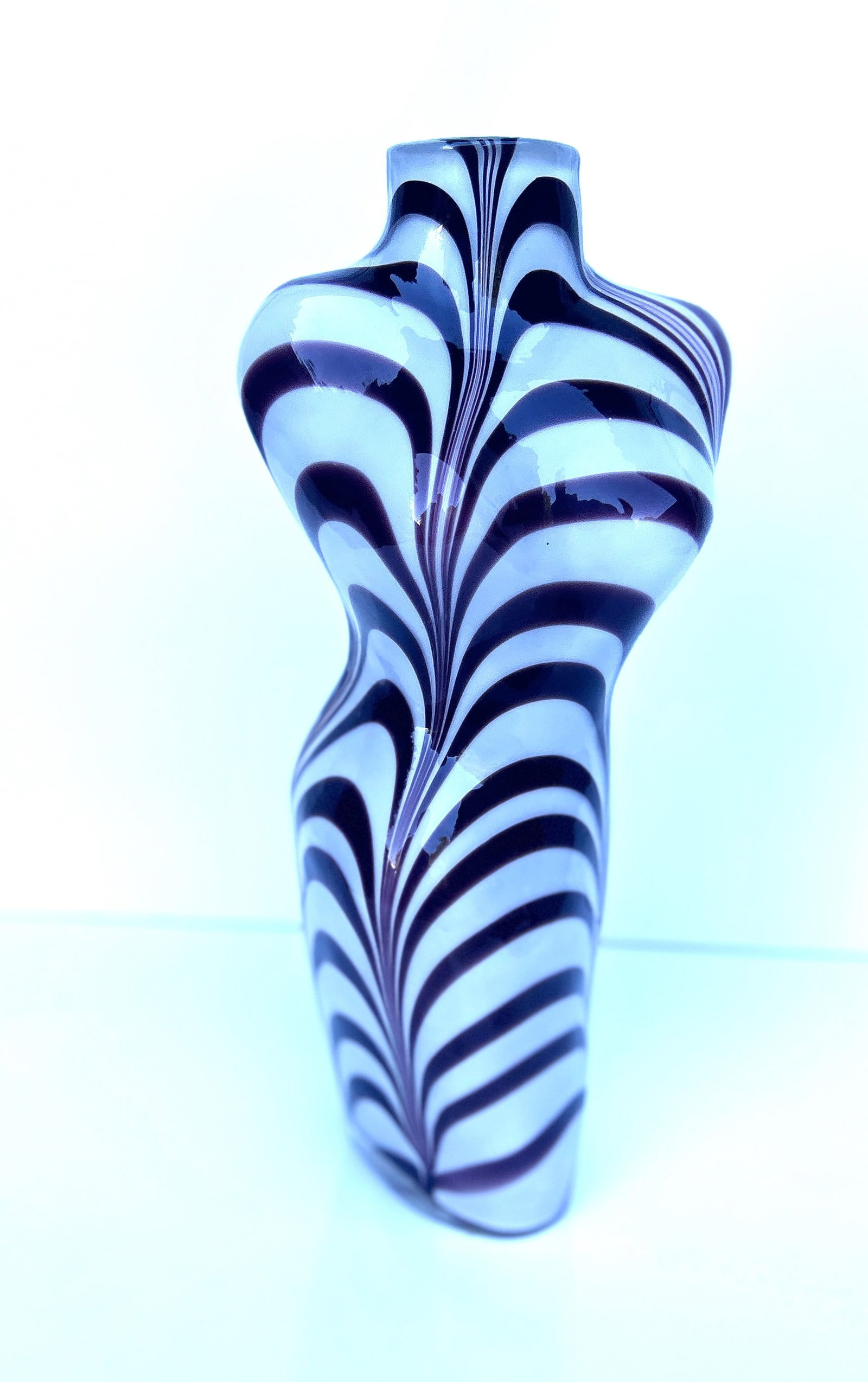 Unique Murano Art Glass "Woman's Torso" Sculptured Tall Vase 13.5 in. height x 5.5 in. wide: Unique Murano Art Glass "Woman's Torso" Sculptured Tall Vase 13.5 in. height x 5.5 in. wide