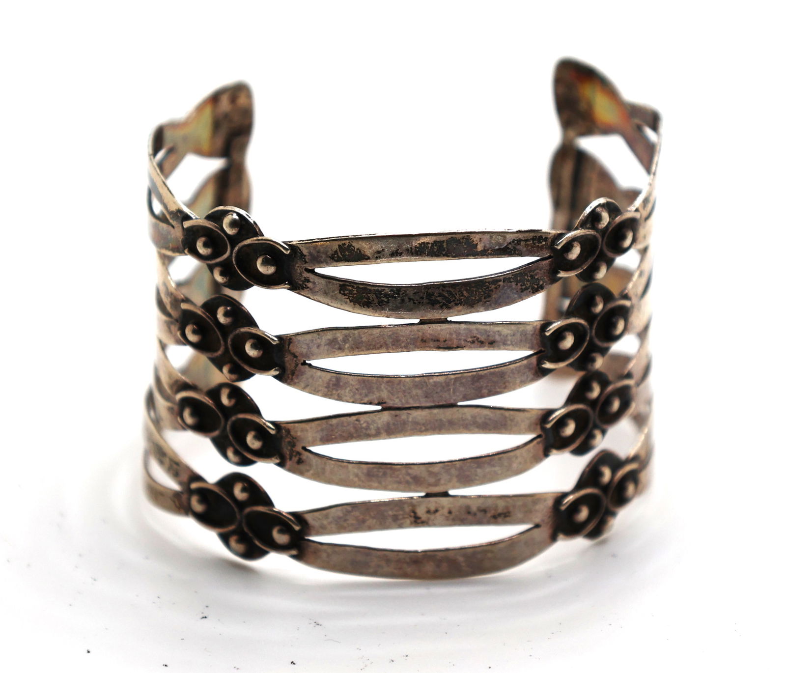 Sterling Silver Juvenal Mexico .925 Taxco Oval and Beading Design Cuff Bracelet weighs 38.4 grams (1 of 4)