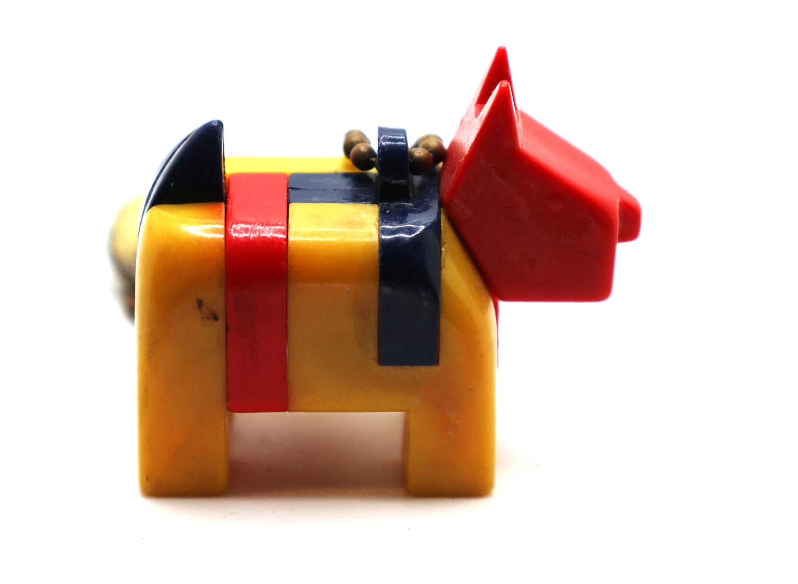 Vintage 3-Color Bakelite Scotty Dog Key Chain, 1 3/4 in. x 1 1/2 in. (1 of 6)