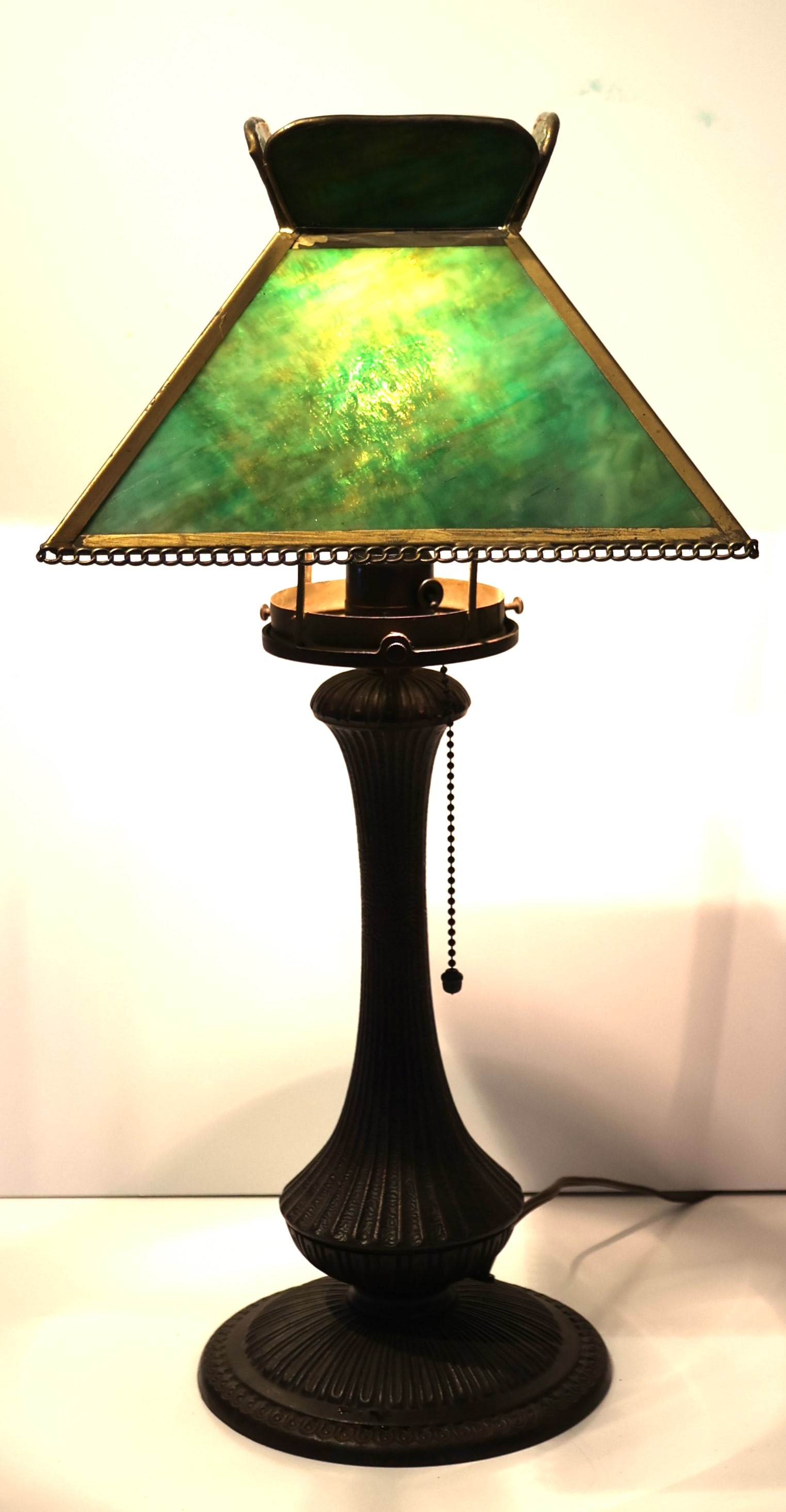 Circa 1920s Green 4-Panel Slag Glass Table Lamp 22 inches height , 10.5 in. diameter shade (1 of 10)