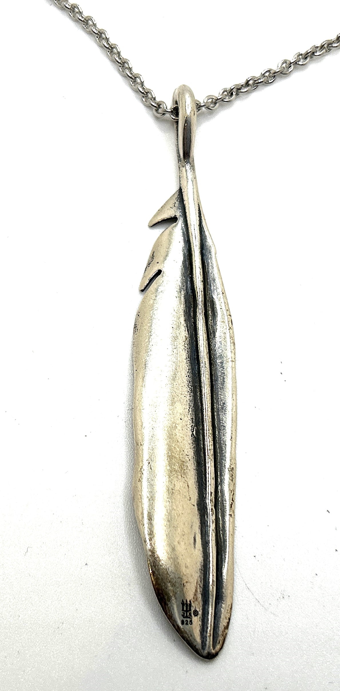 JA .925 Sterling Silver Feather Pendant 3 1/2 in. x 3/8 in. Necklace on Sterling Silver 30 in. Chai: JA .925 Sterling Silver Feather Pendant 3 1/2 in. x 3/8 in. Necklace on Sterling Silver 30 in. Chain