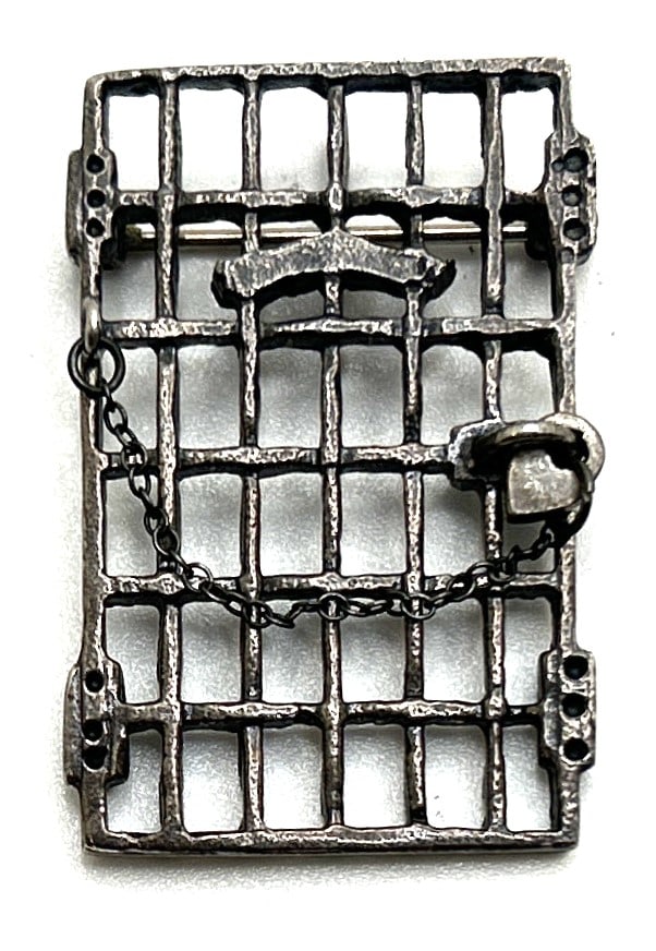MFH Sterling Silver Jail House Door Pin 1 1/2 in. x 7/8 in. (1 of 3)