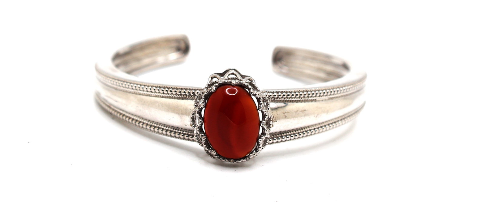 .925 Sterling Silver SAI Quality Cuff Bracelet with Amber Stone, Rio De Janeiro Sai Brazil: .925 Sterling Silver SAI Quality Cuff Bracelet with Amber Stone, Rio De Janeiro Sai Brazil, lead by co-founder Andrea. 3 in. x 2 3/4 in. x 3/4 in.