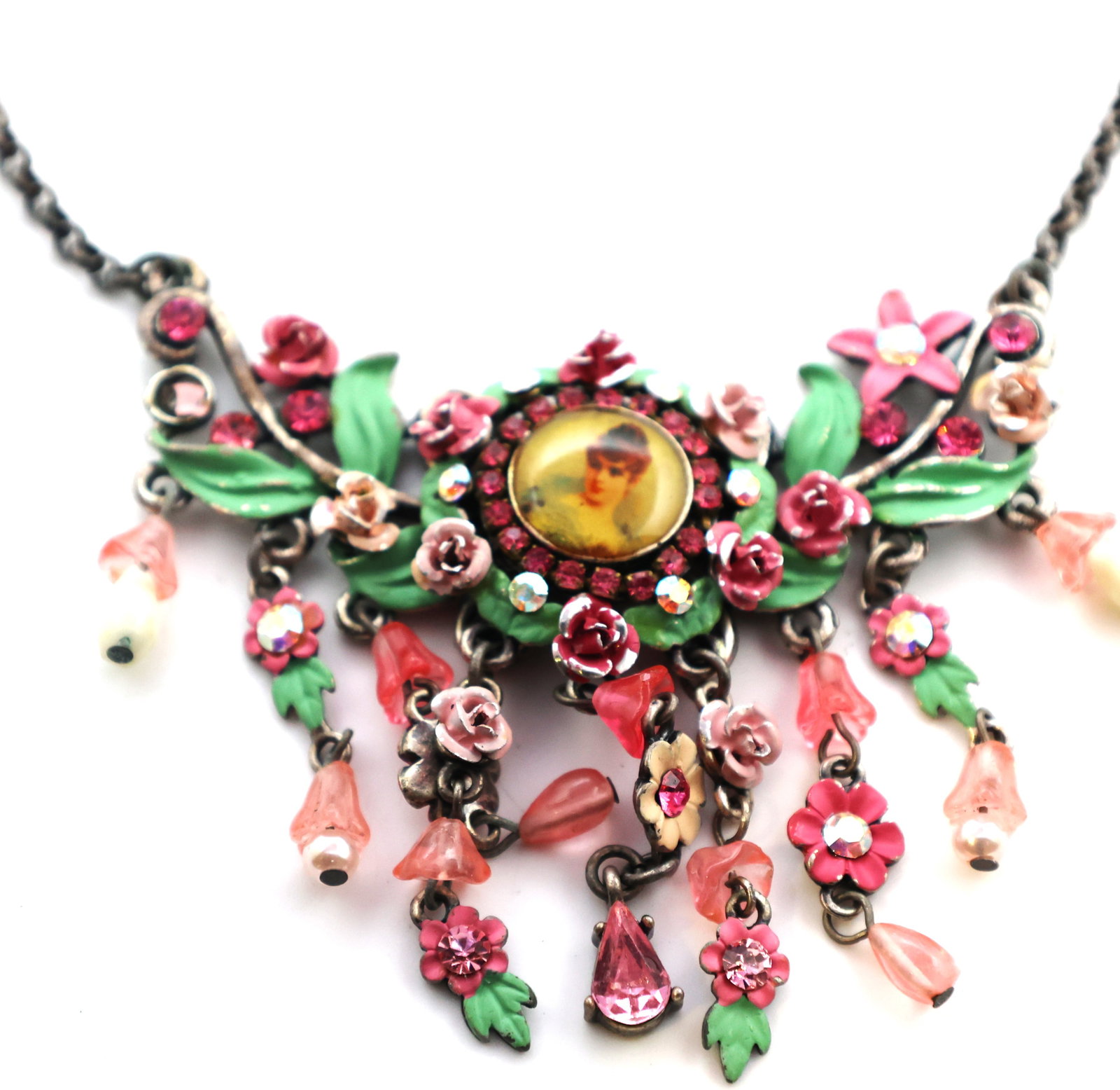 MX 1980s Enamel and Rhinestones Floral Necklace Center Portrait 15 in. x 3 in.: MX 1980s Enamel and Rhinestones Floral Necklace Center Portrait 15 in. x 3 in. ; a 1980s Enamel Jeweler the Pink Flowers are Signature of the Company.