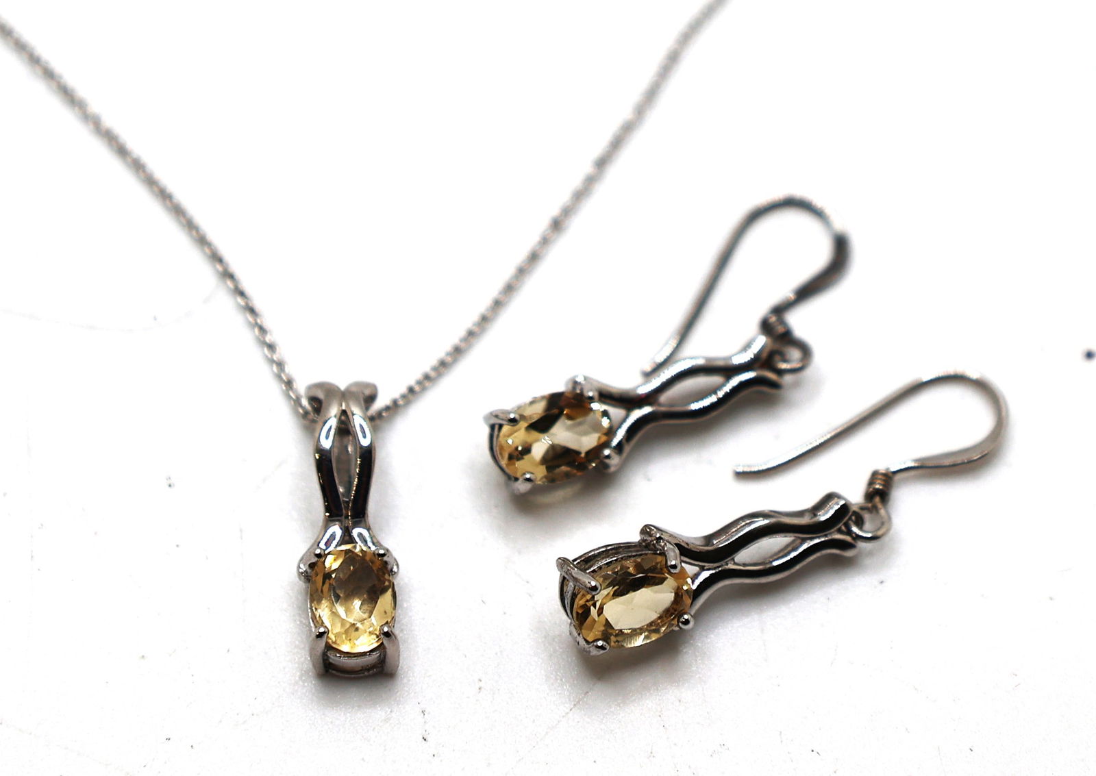 .925 Sterling Silver with Citrine Necklace and Earrings Set in Case. Size pendant 3/4 in. x 1/4 in. (1 of 4)