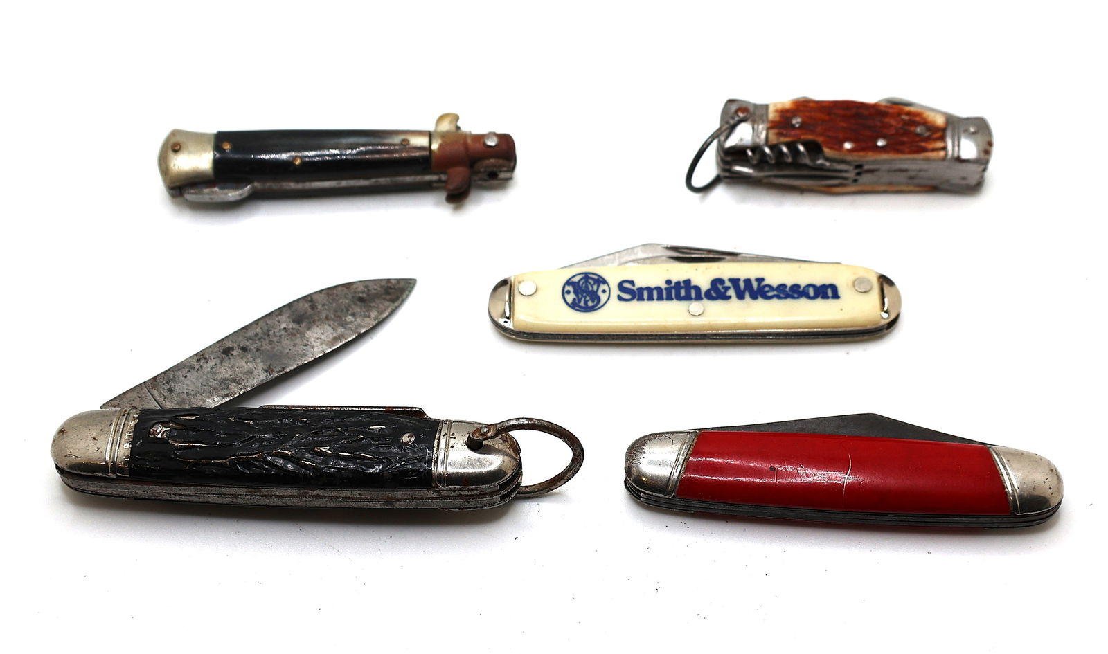 5 Assorted Vintage Pocket Knives: Japanese Utility Knife; USA Red Case 2-Blade; Kamp King Black Case (1 of 3)