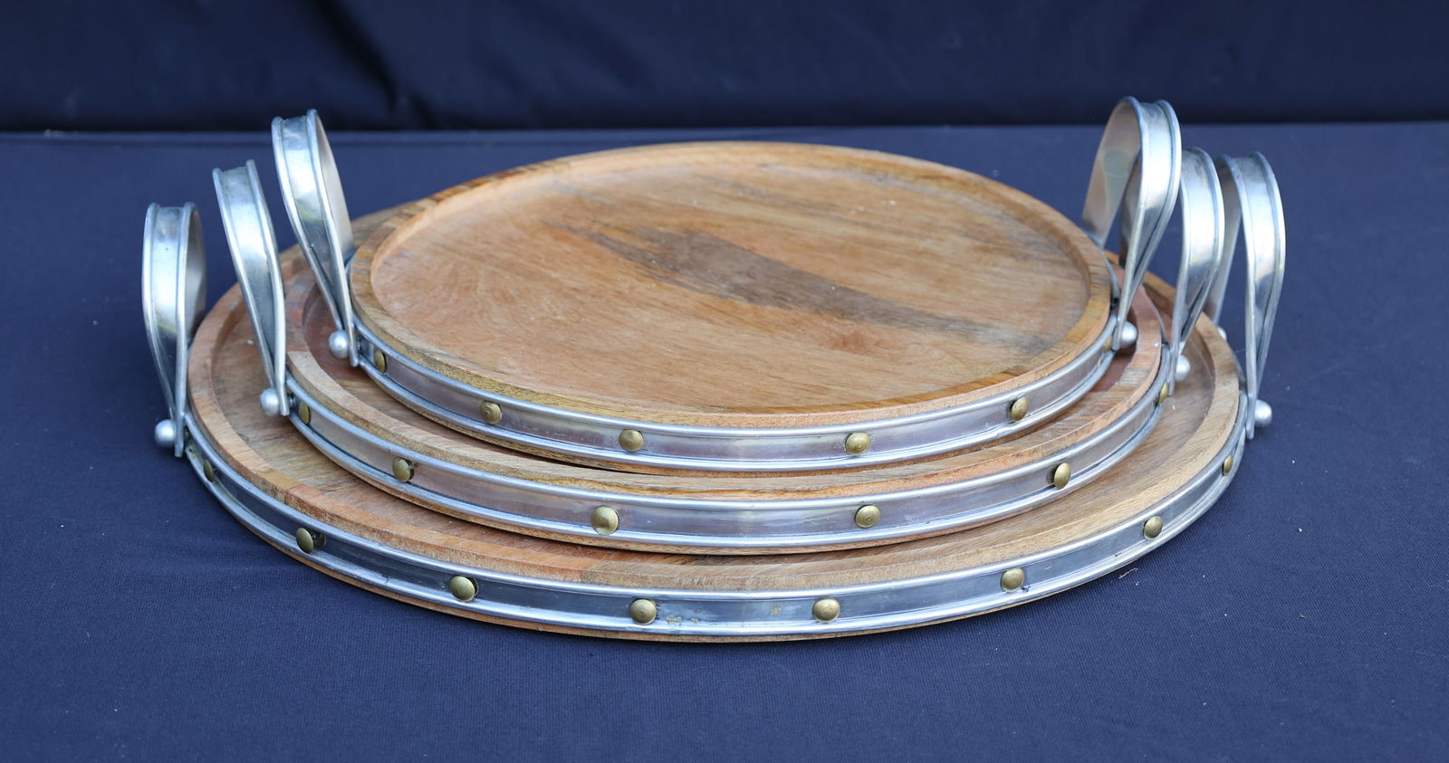 Nest of 3 Round Wooden Serving Trays Modernist Style with Aluminum Handles (1 of 4)