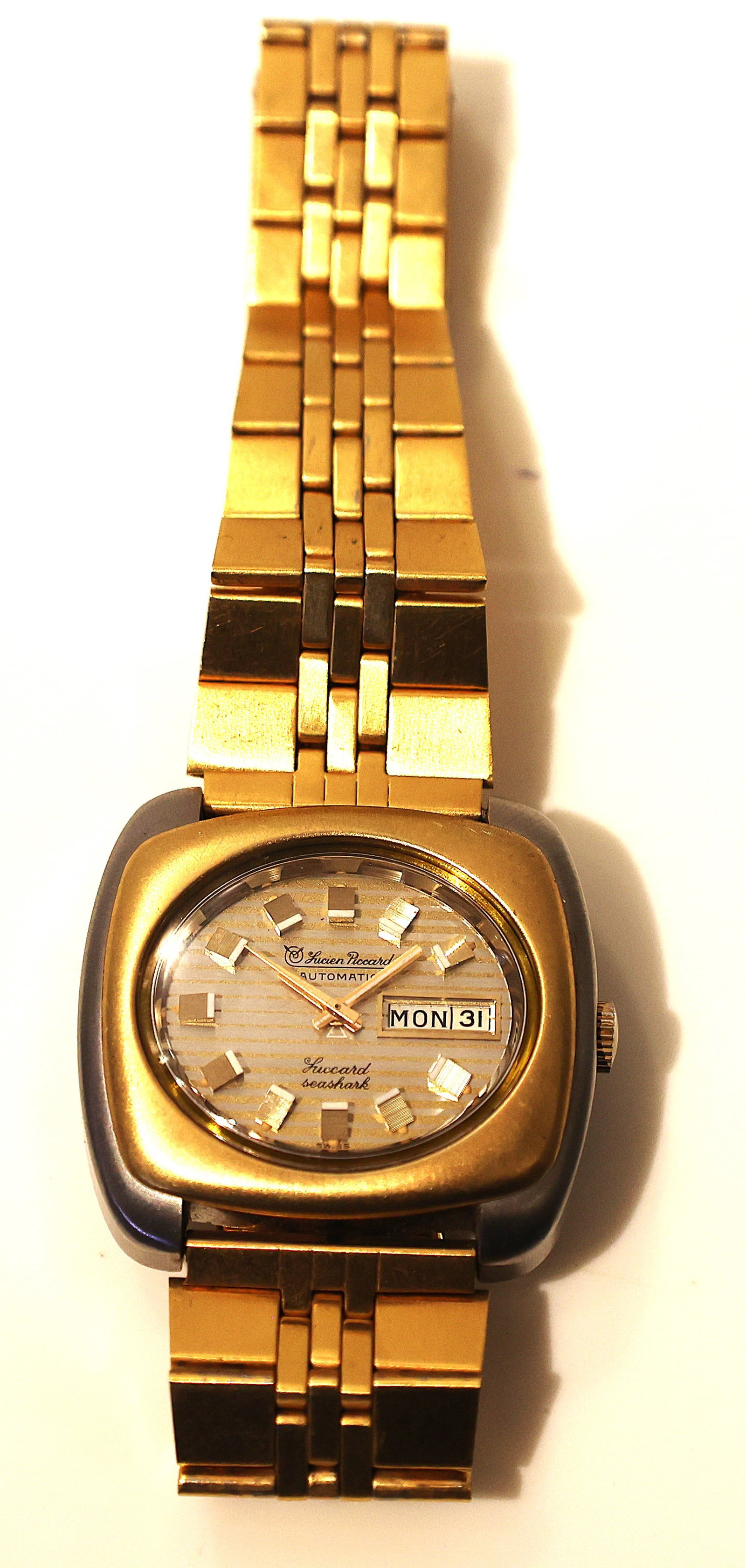 Lucien Piccard Automatic with Date Men's Wristwatch, 1.5 in. diameter face. Non-working (1 of 5)