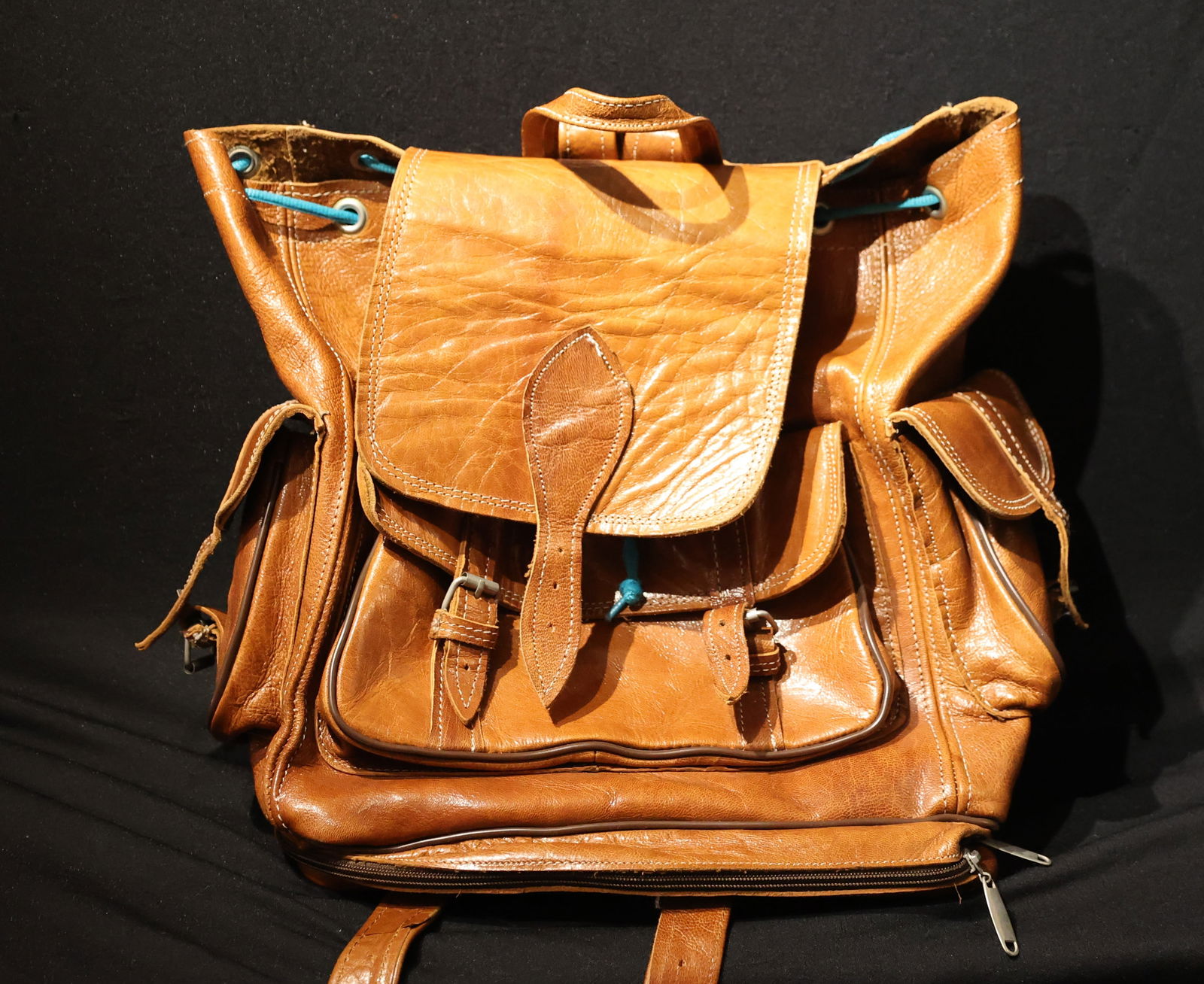 Quality Vintage Brown Leather Back Pack - Clean, Good Condition Size: 16 inches x 15 inches (1 of 6)