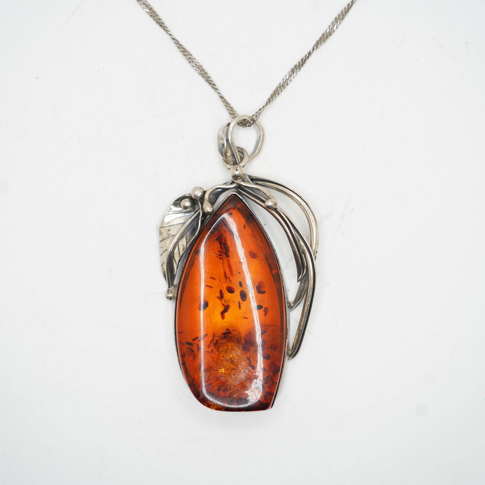 Sterling Silver Framed Amber Pendant w/ 20" 925 Italy Chain, 37.53 Grams Total Weight (1 of 15)