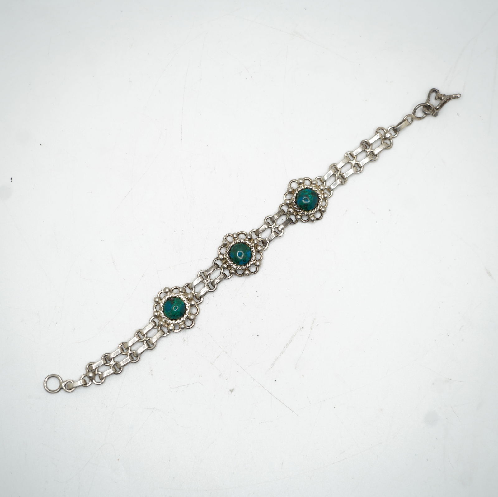 M- C&S Sterling Silver Link Bracelet w/ Malachite Stones: 7 1/2 x 3/4