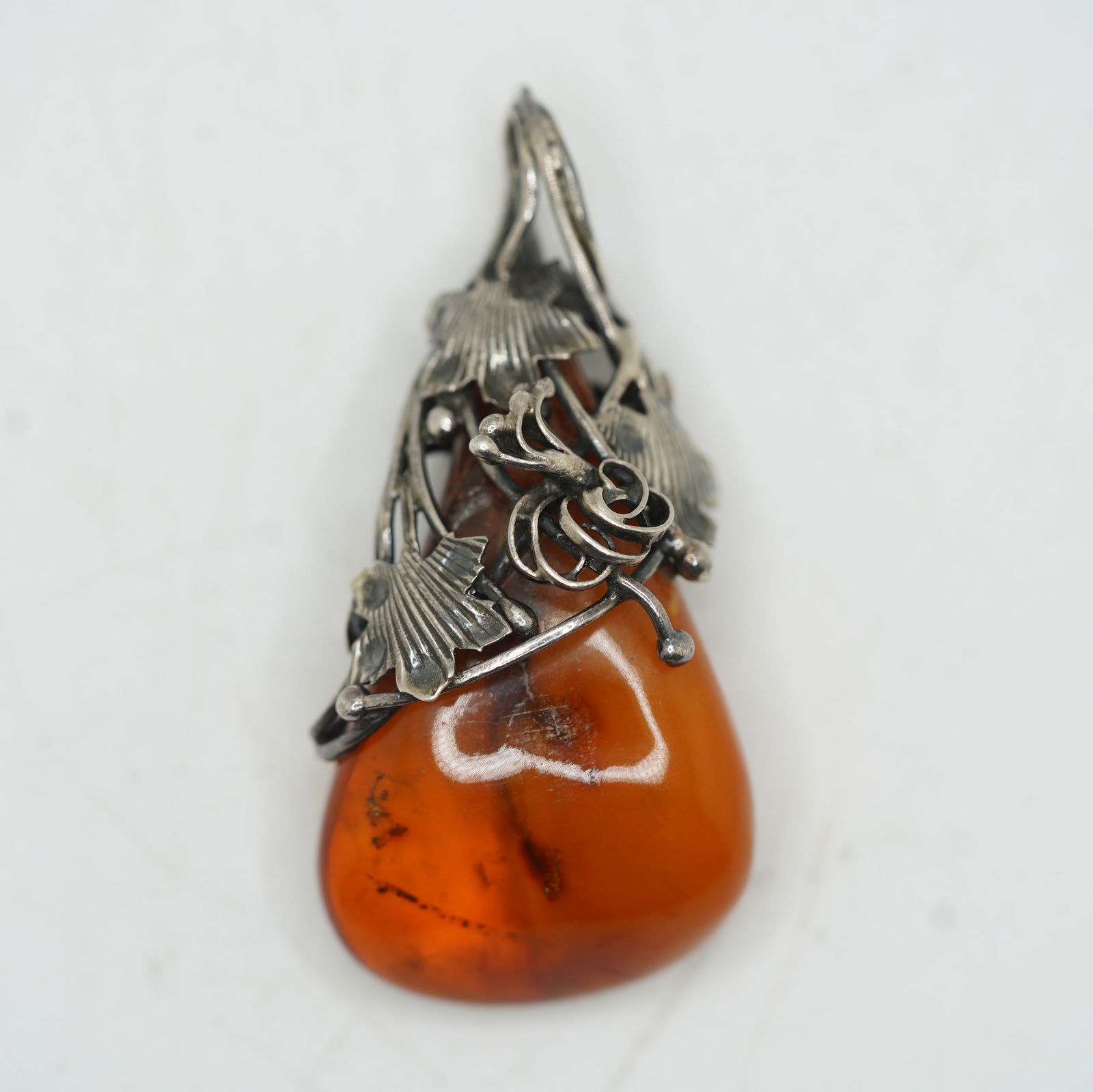 22.44 Grams Total Weight Sterling Freeform Flower & Leaves Setting w/ Amber Stone Pendant (1 of 11)