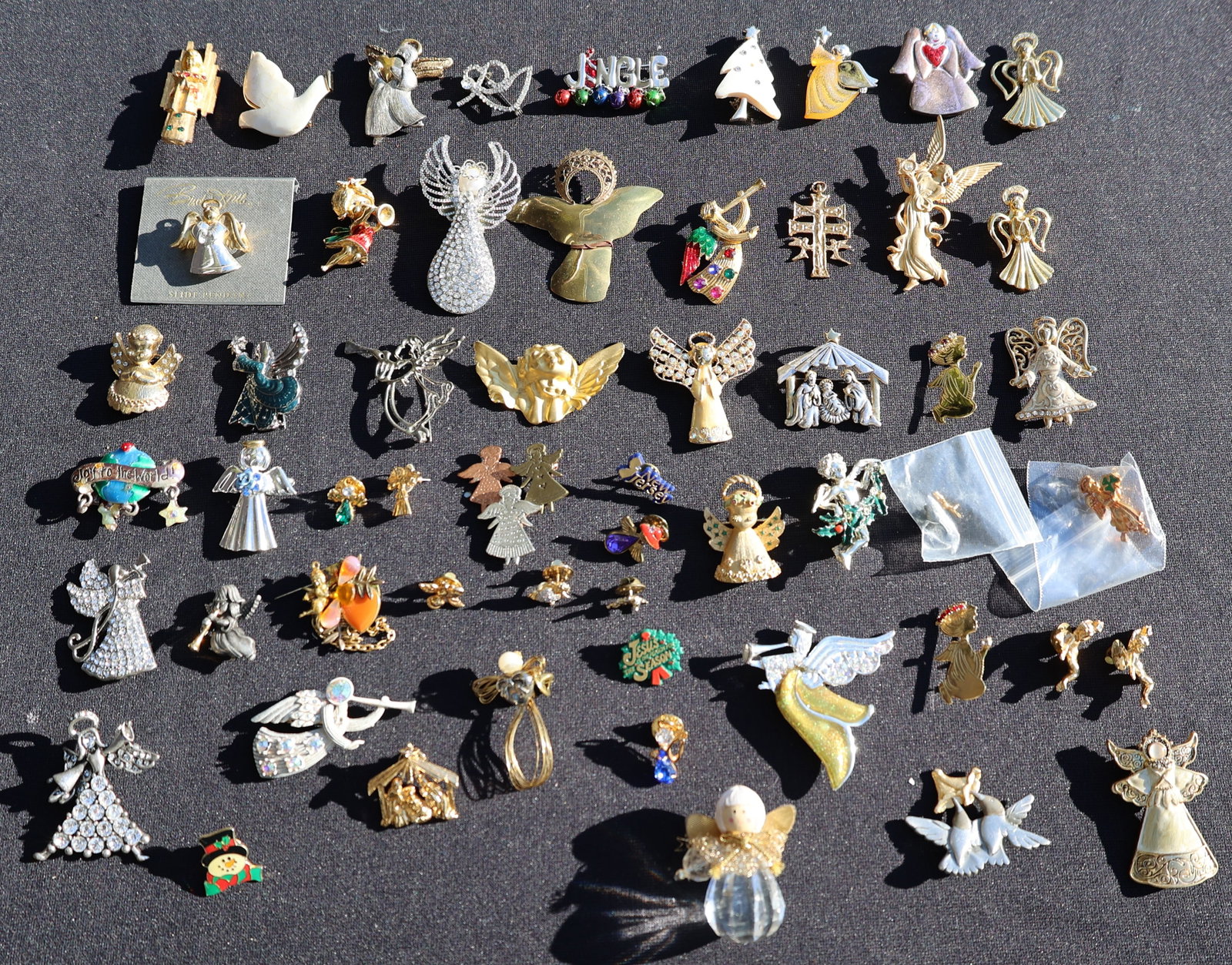 Collection of 56 Assorted CHRISTMAS HOLIDAY FASHION ANGEL PINS - SEE PICTURES: Collection of 56 Assorted CHRISTMAS HOLIDAY FASHION ANGEL PINS - SEE PICTURES. Average Size: 2 in.