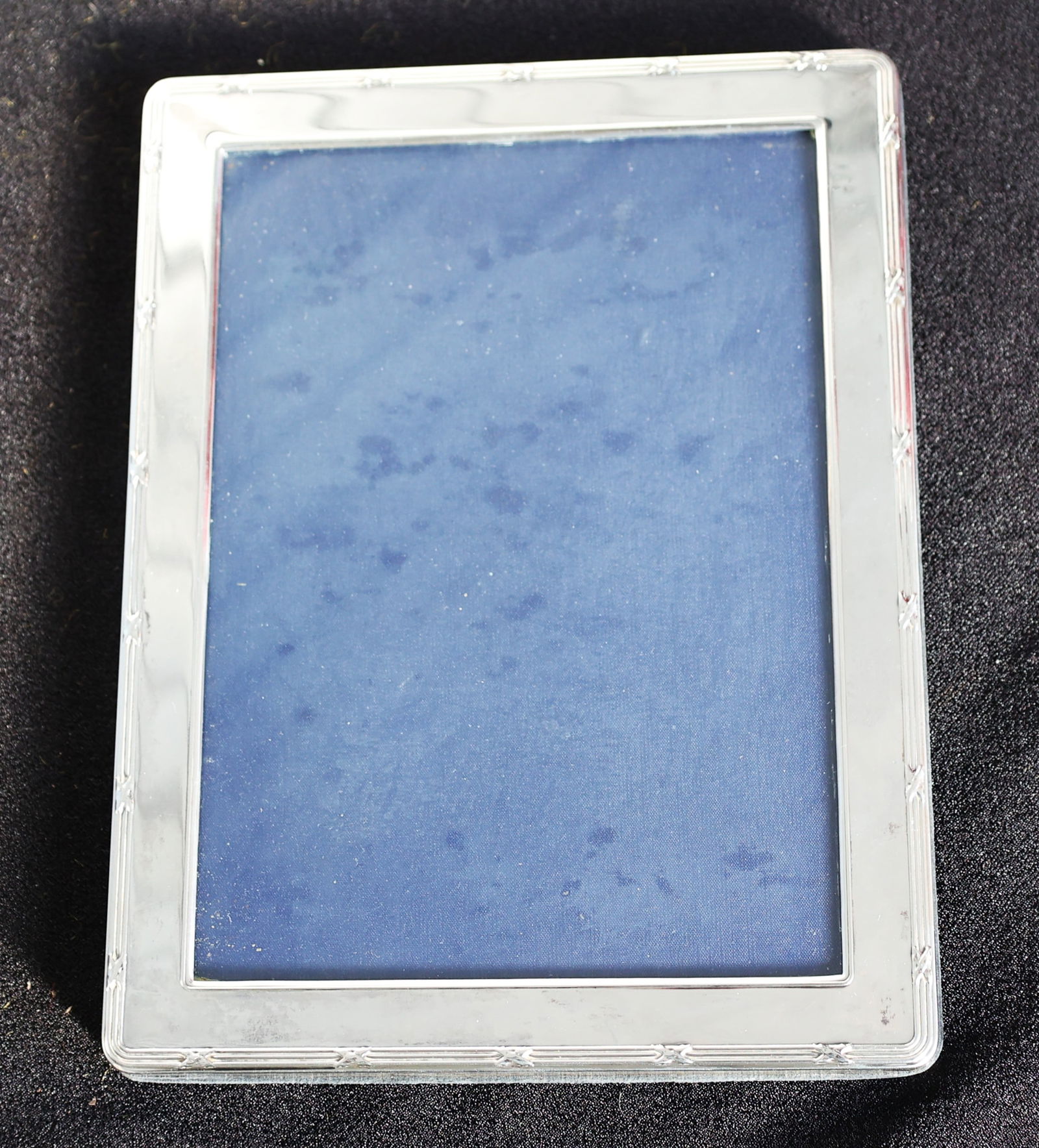 Sterling Silver Picture Frame Hallmarked, Inner Picture 7.5 in. x 5 in. ; Outer Frame 8.5 in. x 6.5 (1 of 4)