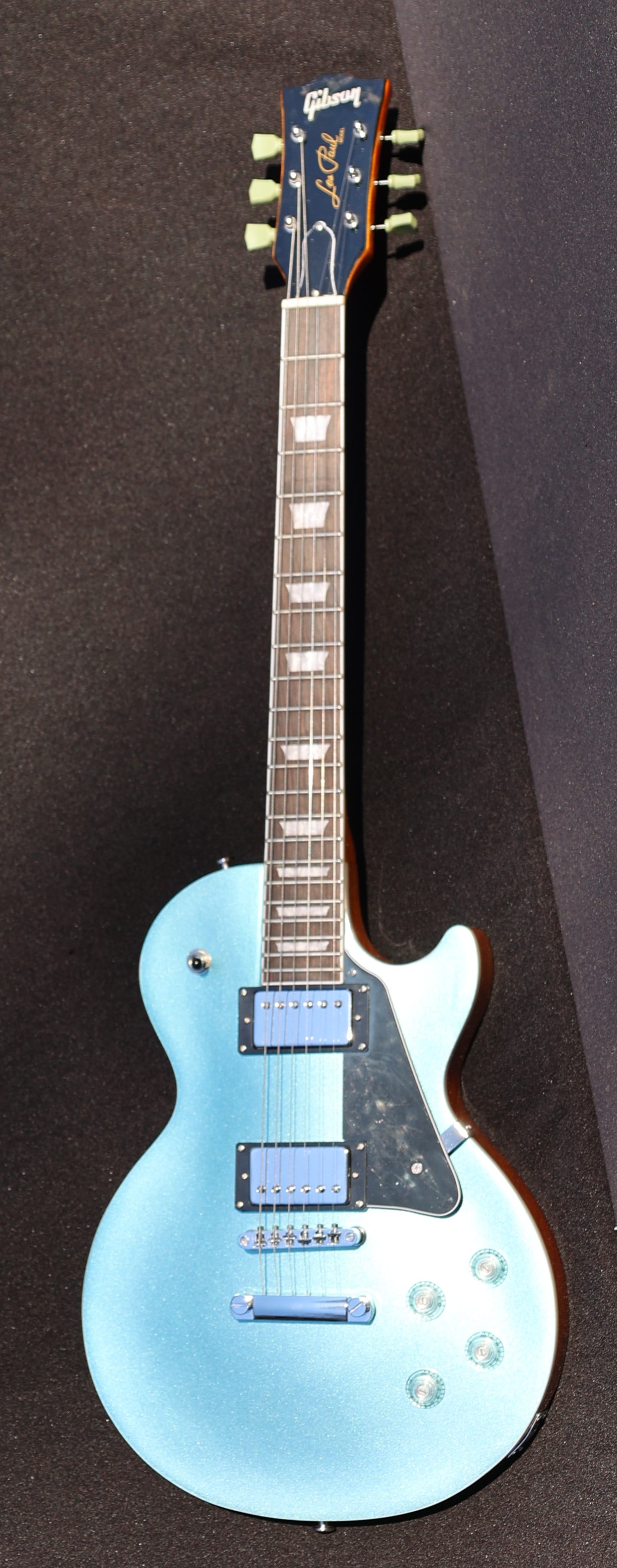 Gibson Les Paul Electric Guitar, Sky Blue Color, Serial # 017160708 Made in USA (1 of 11)