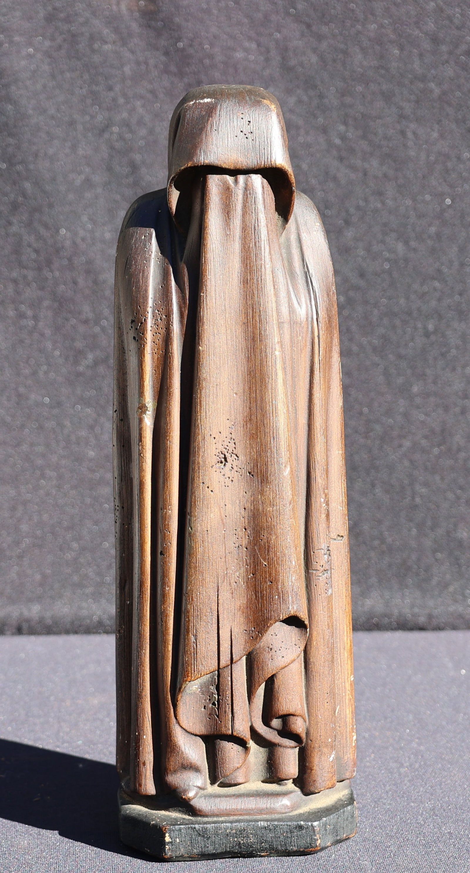 Attributed to Luis Sanguino, Sculpture "Saint Therese Of Liseeux" French Camelite Nun 16 in. h.: Attributed to Luis Sanguino, Sculpture "Saint Therese Of Liseeux" French Camelite Nun 16 in. height x 5.25 in. x 3.25 in. Made of a Hard Composition