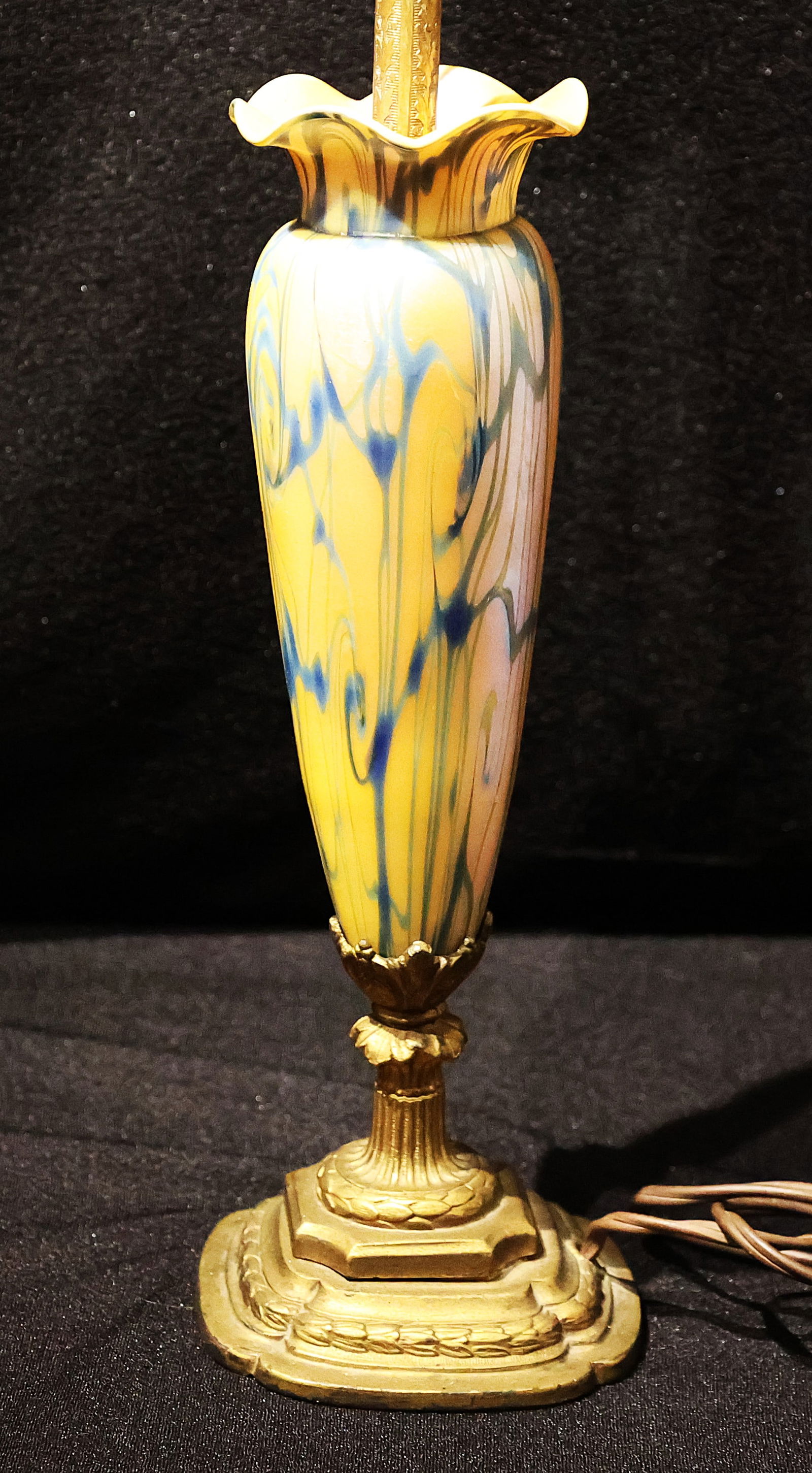 Circa 1920s Antique Durand Art Glass Table Lamp Base 21.5 in. Overall Height (1 of 6)