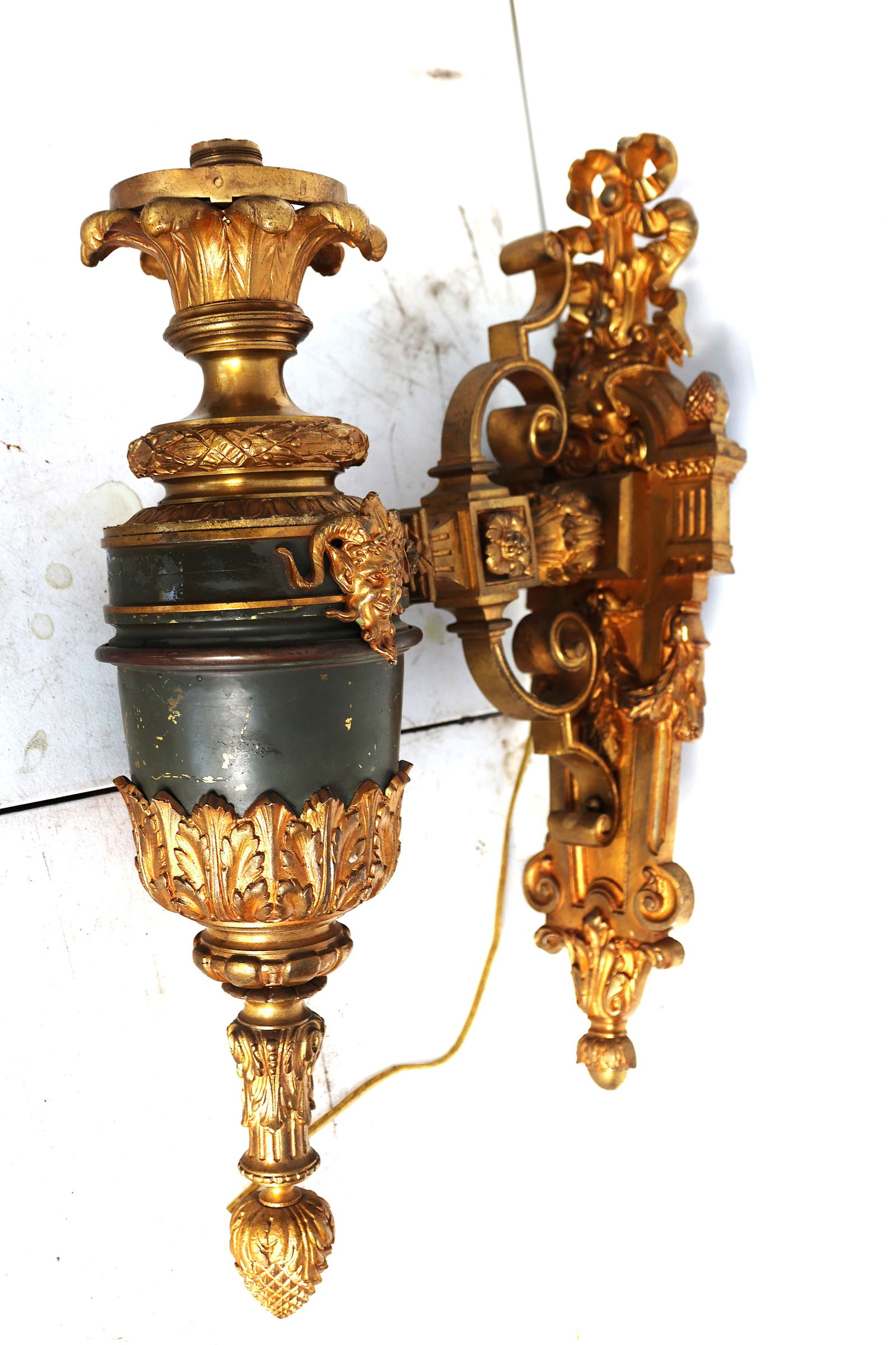 Fabulous Quality Antique French Empire Bronze Large Wall Sconce with Rams Heads, 21.75 in. Length (1 of 12)