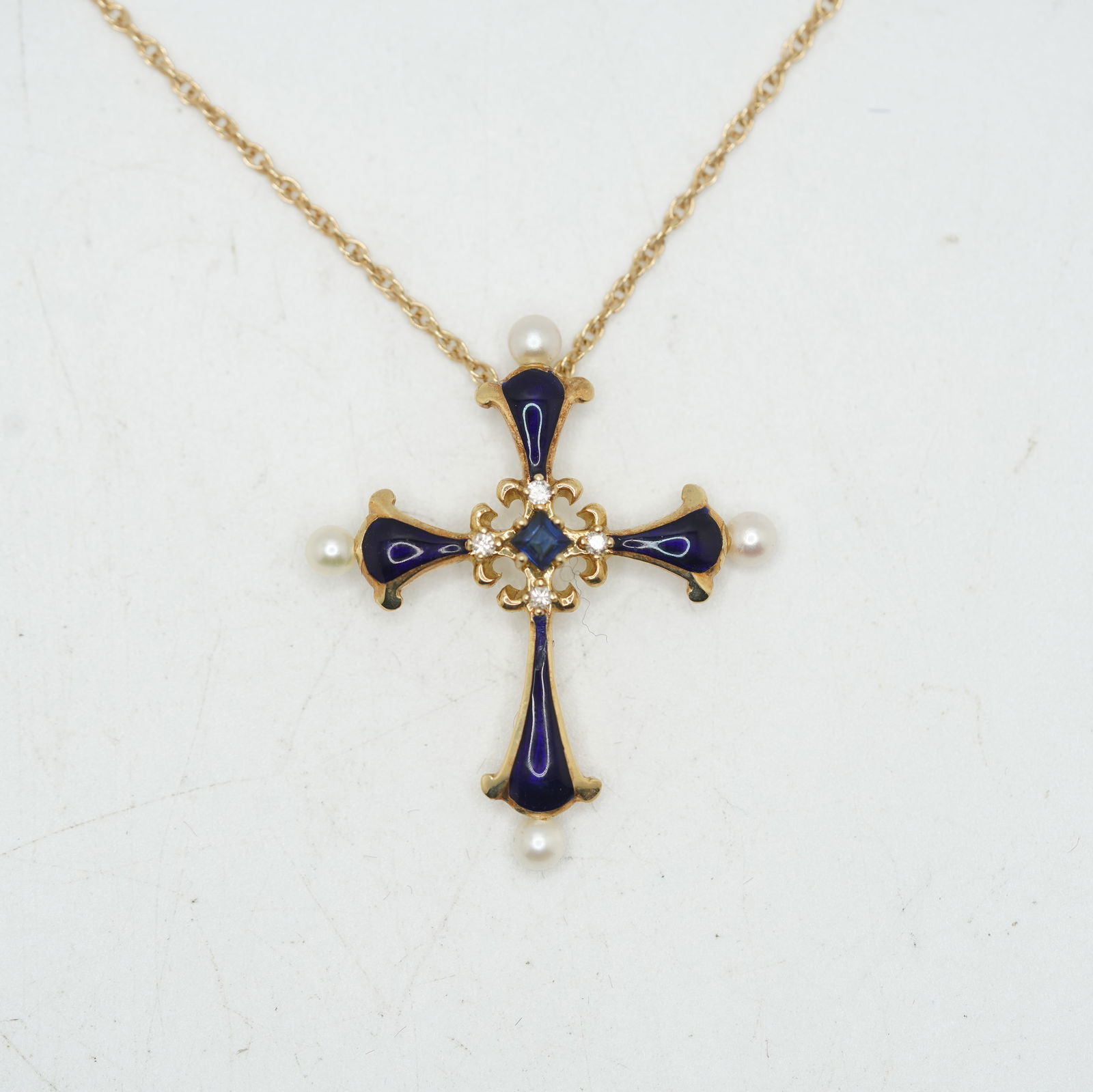 Stunning 14K Gold Pendant Necklace Blue Enamel, 4 Diamomds, 4 Freshwater Cultured Pearls (1 of 12)