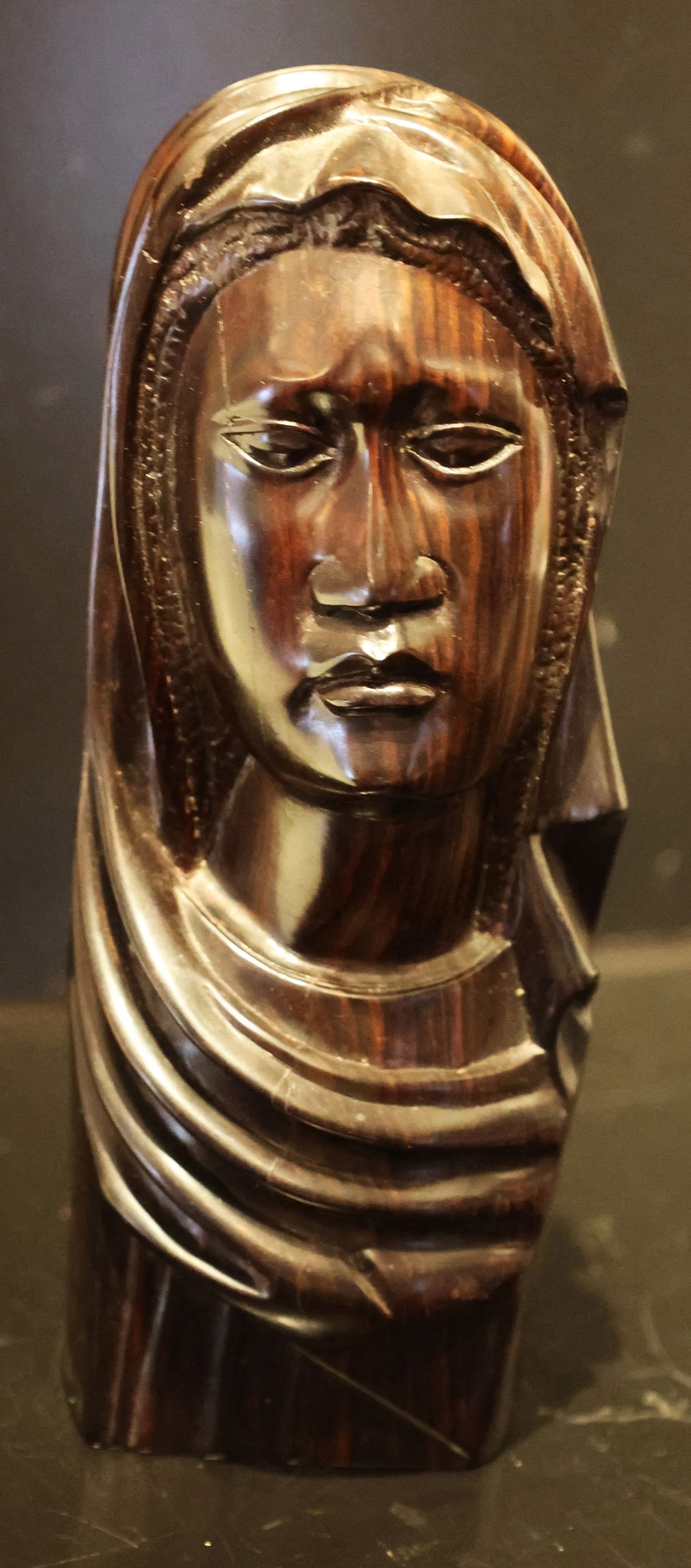 Signed Ali Rashid, Born Bagdad Iraq, Lives in Netherlands Carved Rosewood Head Sculpture (1 of 7)