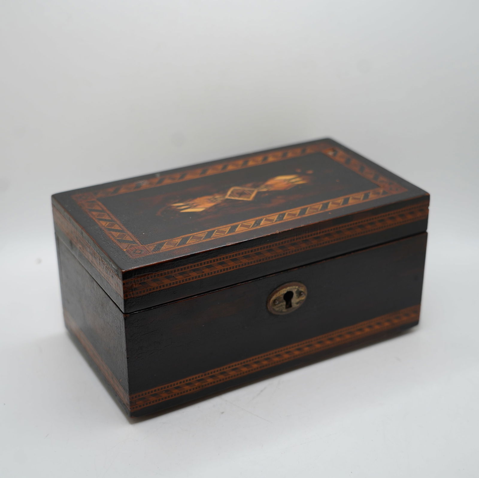19th C. Continental Inlaid Walnut Tea Caddy with Tin Lining. Size: 7" L x 4" W x 3.5" H: 19th C. Continental Inlaid Walnut Tea Caddy with Tin Lining. Size: 7" L x 4" W x 3.5" H
