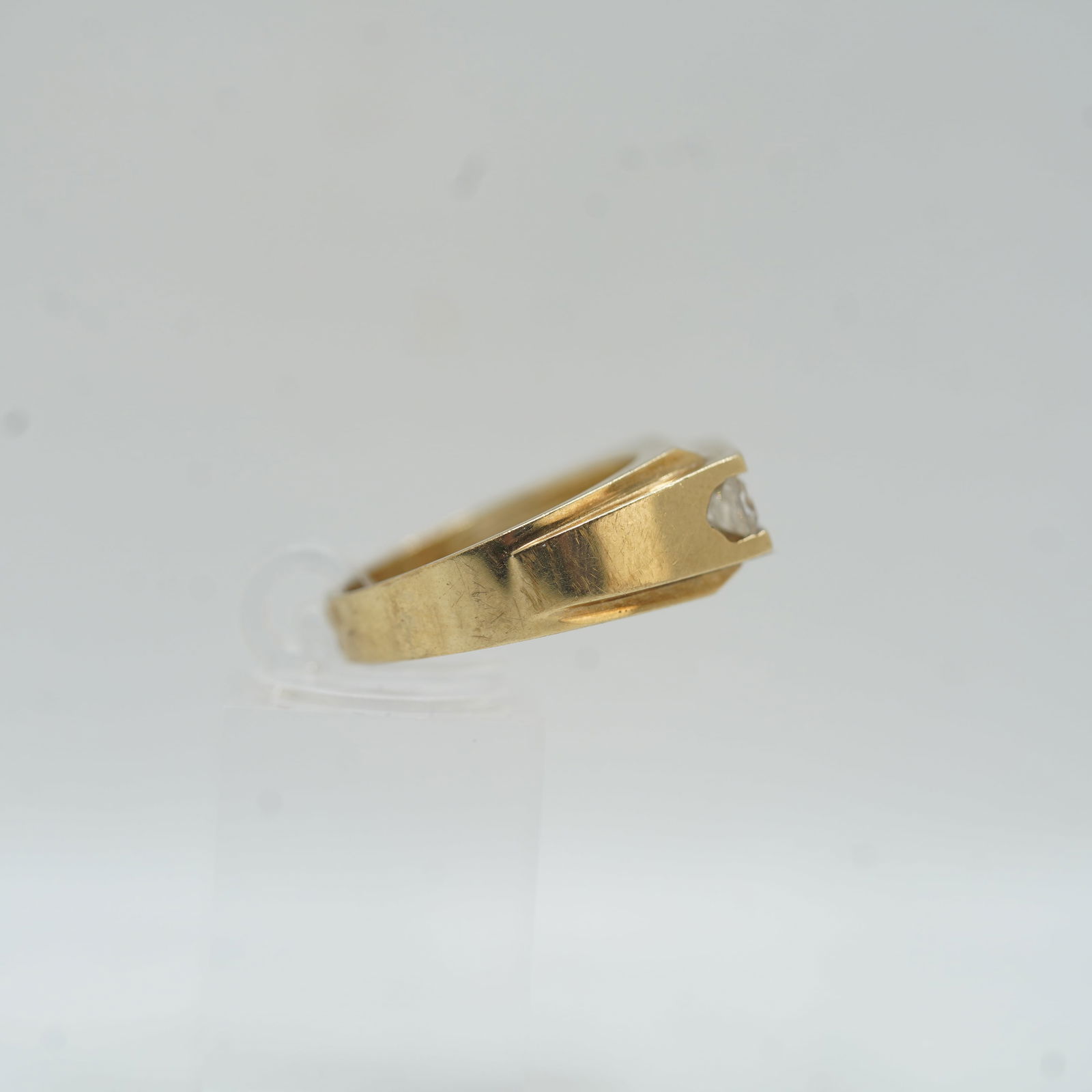 4.45 DWT Total Weight 10K Gold Men's CZ Band Ring Rize 10 - 4