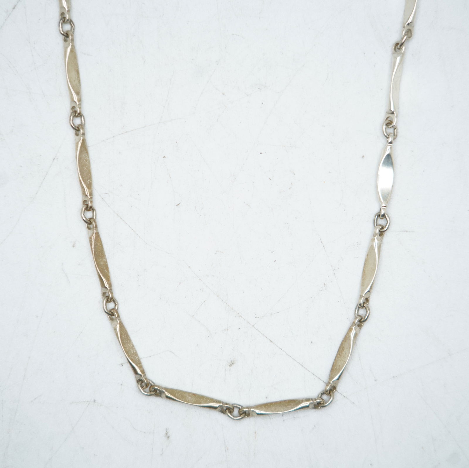 38.75 Grams .925 Sterling Silver Lure Style Link Necklace 60 inches length x 1/8 in. (1 of 5)