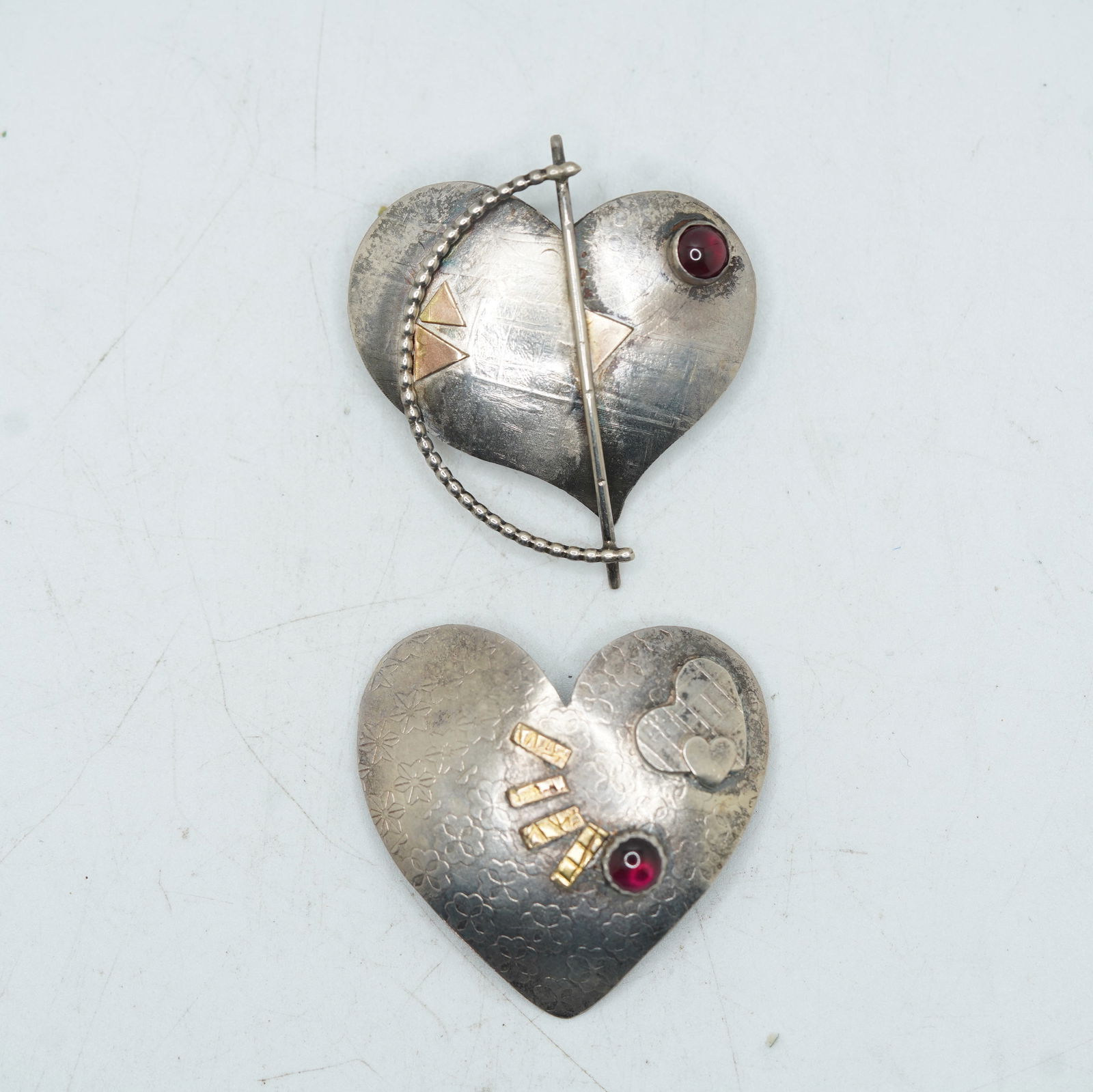 17.65 Grams Sterling Silver Two Heart Pins 1 3/4 inch diameter each (1 of 8)