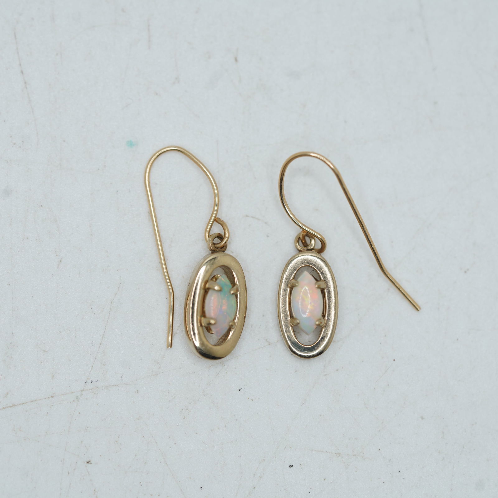 0.95 DWT, 14K Gold Pierced Drop Opal Earrings , 1 in. x 1/4 in. (1 of 5)