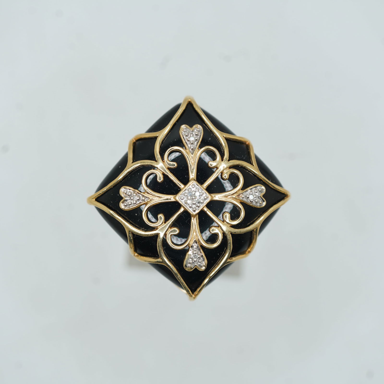 5.34 DWT, 14K Gold with Black Onyx and Diamonds Ring Size 6 (1 of 11)