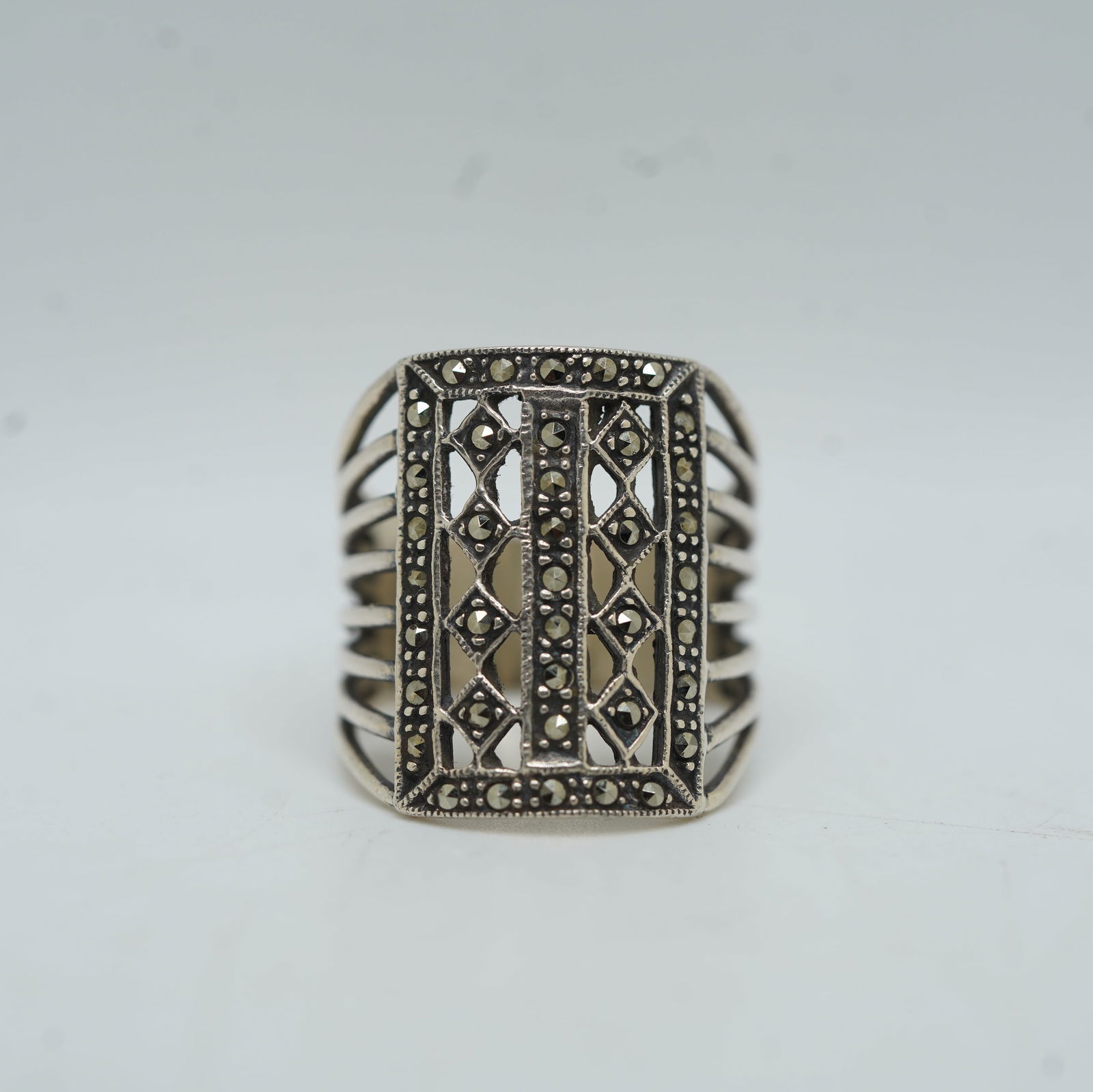 .925 Sterling Silver With Marcasites Filigree Ring Size 10 ; 7/8 in. x 1 in. (1 of 8)