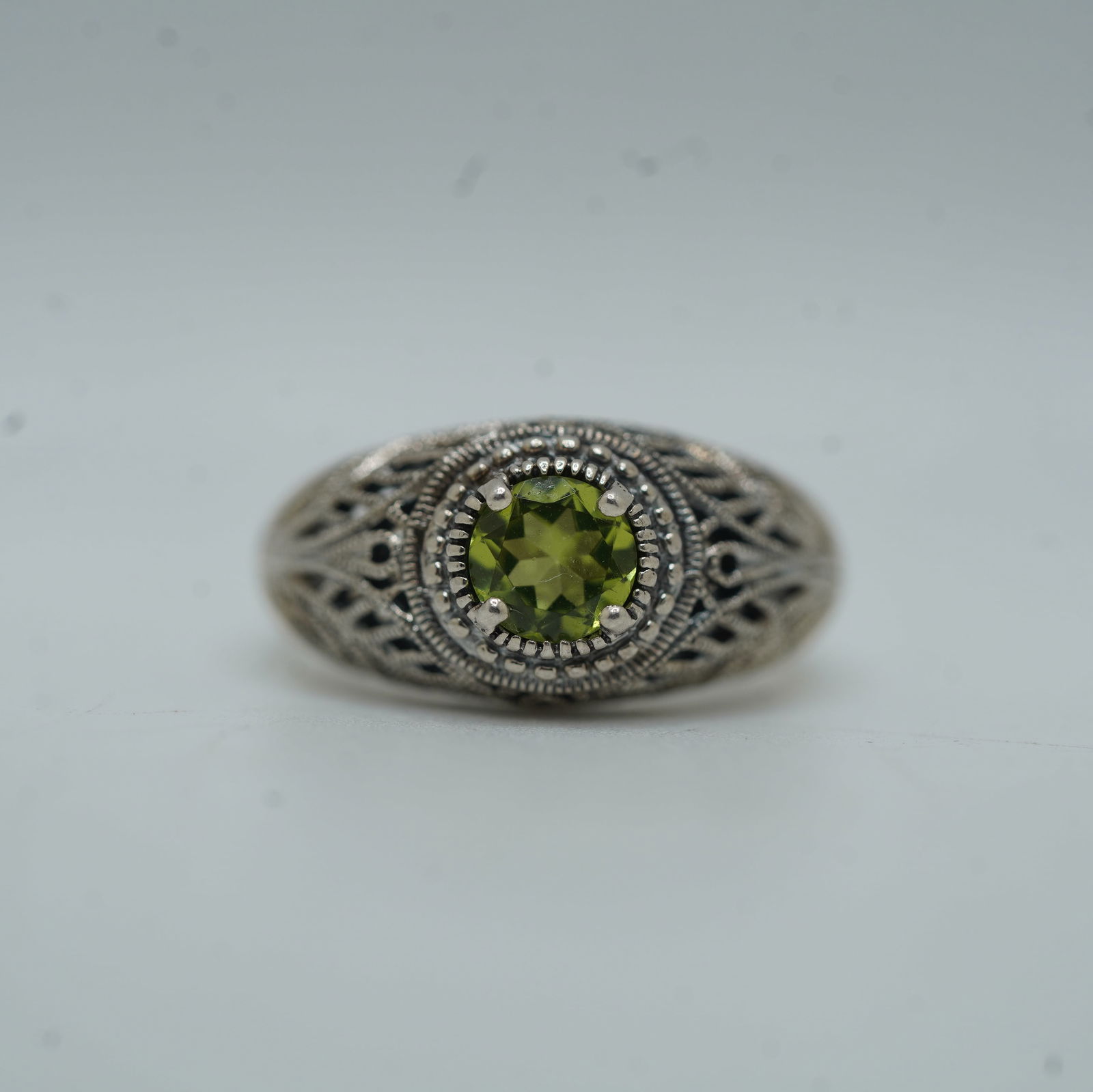 .925 Sterling Silver NA Filigree Setting With Peridot Ring Size 7.25 , 1 in. x 1/2 in. (1 of 10)